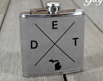Detroit Leather Flask. Detroit Fan Gift Idea. Detroit Leather Whiskey Flask. Detroit Michigan Leather Flask. Custom Michigan Fan Gift Flask.