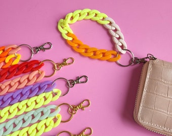 Cute Chainlink Keychain, Colorblock Key Accessory, Bracelet Key Strap, Gift for Bestfriend, Colorful Wrist Lanyard, Baddie Accessory