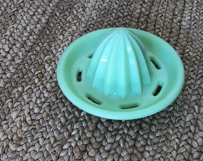 Jadeite Juice Reamer Top Only Original Vintage Jadeite Etsy