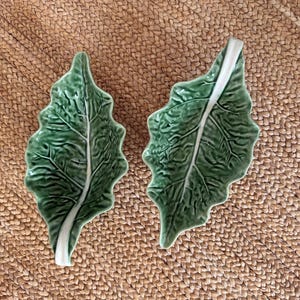 Bordallo Pinheiro Cabbage Ware Gravy Boats Green Leaf Sauce Boats Made in Portugal - Holiday Gravy Boat - Cabbageware Serving Bowls Set of 2