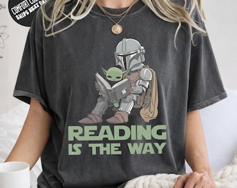 Camiseta Baby Yoda Reading The Way Comfort Colors Vintage Star Wars The Mandalorian Tank Top Disney Star Wars Jersey Top Reading Shirt Book Tee