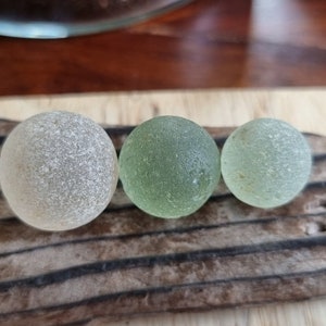 sea glass marbles,vintage marbles,rare scottish beach finds.codd marbles.