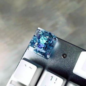 Custom Esc Keycap for Mechanical Keyboard | Holographic Glitter | Handmade Artisan Resin Keycap | MX-Style Stem | OEM profile