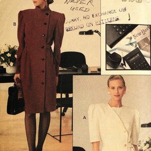 Vintage 80&#39;s Straight Dress With Asymmetrical Button Closure and High Neckline Sewing Pattern Vogue 7582. Size 8-12. Bust: 31.5-34&quot;. UNCUT!