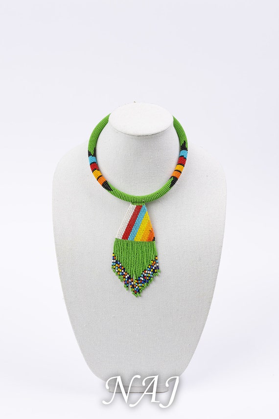 African Beaded Pendant Necklace and Earrings. Kenyan Maasai - Etsy