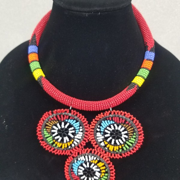 Necklace. Mixed color Pendant Necklace for women. Kenyan Maasai women neckpiece. Fashionable jewelry.