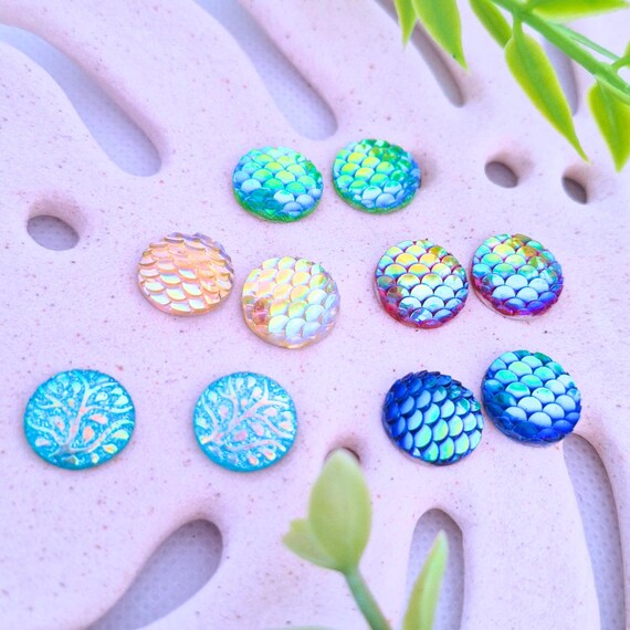 Iridescent Mermaid Scale Beads: Shiny Resin Cabochons (12mm, 10pcs