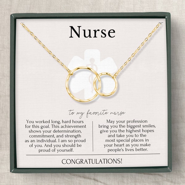 Cadeau de remise des diplômes d'infirmière, cadeau de remise des diplômes pour infirmière, cadeau de diplômée d'infirmière, collier d'infirmière, cercles imbriqués en argent sterling