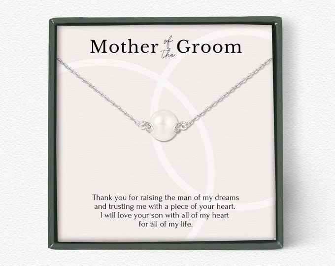 Mother of the groom gift from bride on wedding day • Mother in law wedding gift • Mother of the groom pearl necklace • MIL jewelry gift box