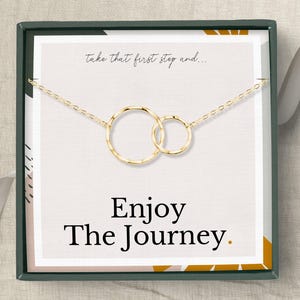 Nieuw begin ketting cadeau voor haar, minimalistische in elkaar grijpende cirkels, afscheidscadeau voor beste vriend, sterlingzilver 14k of goudvermeil