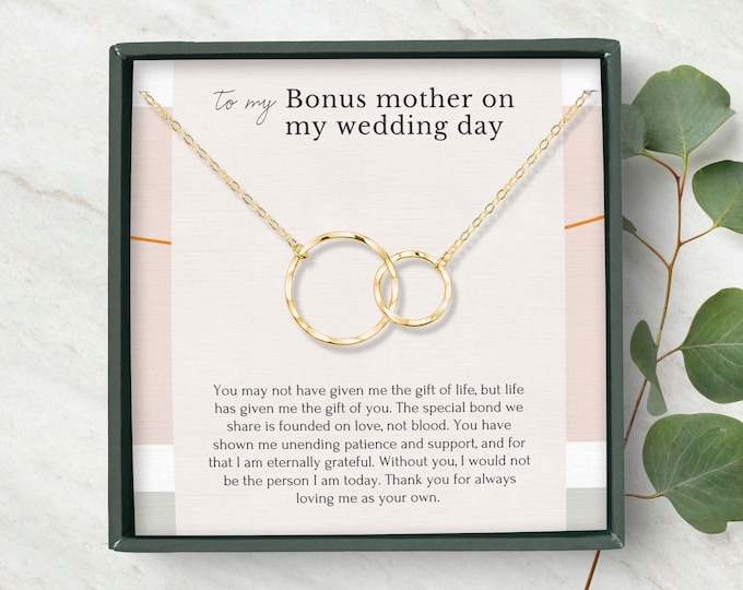 Gift for Stepmom on wedding day • Bonus mom of the bride necklace • Bonus mum gift from bride • Sterling Silver Gold 2 interlocking rings