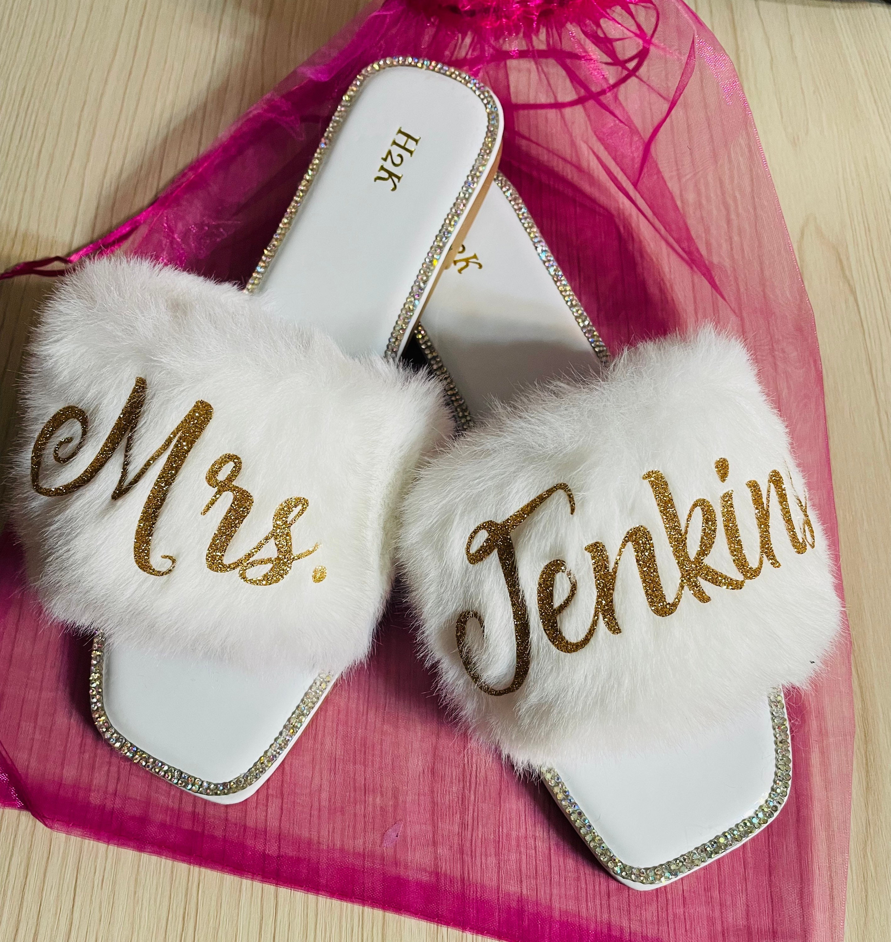 Bride Personalized White Fur Slides with Rhinestones |Bride Custom Slippers great gift for Bride to Be to get ready on Wedding day!