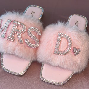 Pink Bride Pearl Bling Fur Slides| Personalized Blush Fur Slipper with Rhinestones. Perfect gift for bridesmaids and wedding day