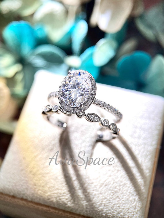 Moissanite Engagement Ring Bridal 6x8 Oval Cut 1.5ct Engagement