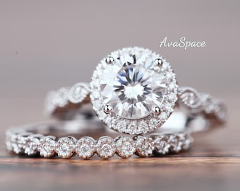 Moissanite Engagement Ring Set Vintage 14K White Gold 6.5mm Round Cut Moissanite Diamond Wedding Bridal Ring Set Unique Promise Ring