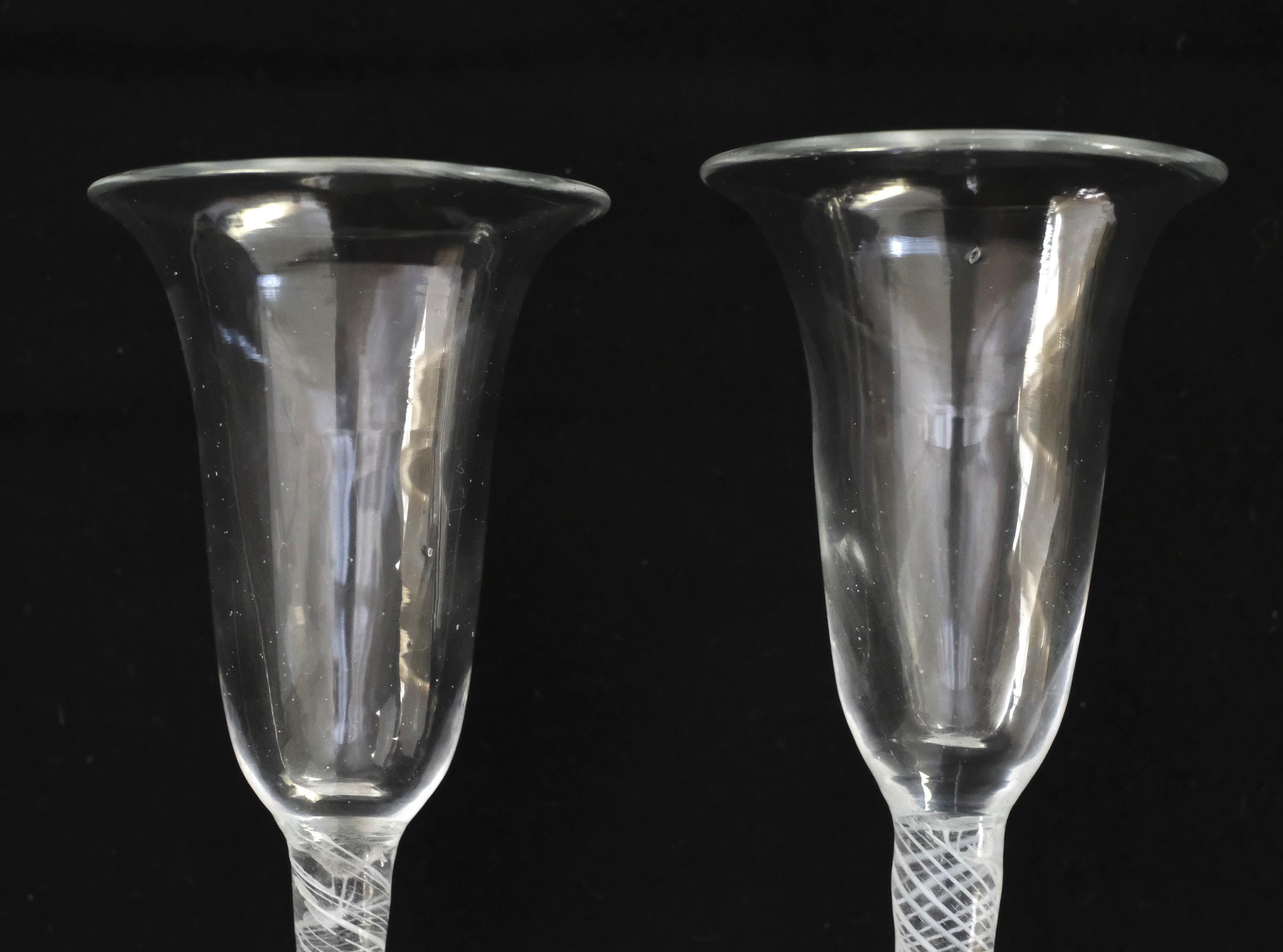 18世紀のエアツイスト手吹きステムグラス2個セット。 - Etsy 日本