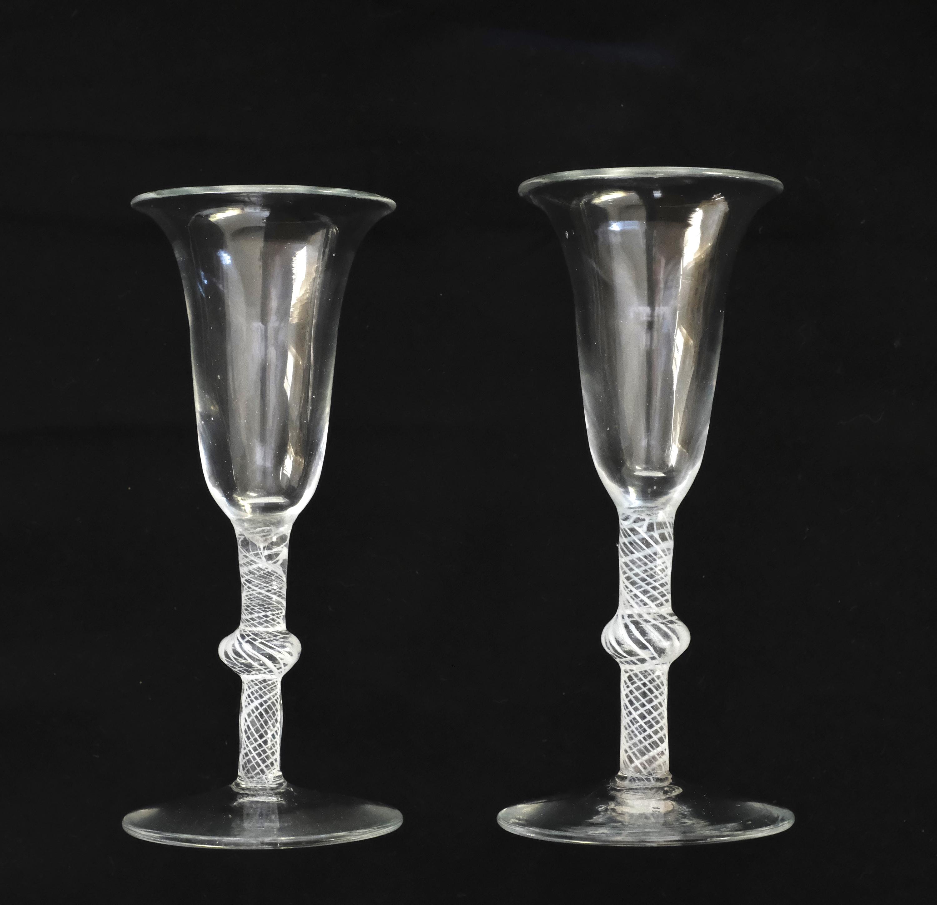 18世紀のエアツイスト手吹きステムグラス2個セット。 - Etsy 日本