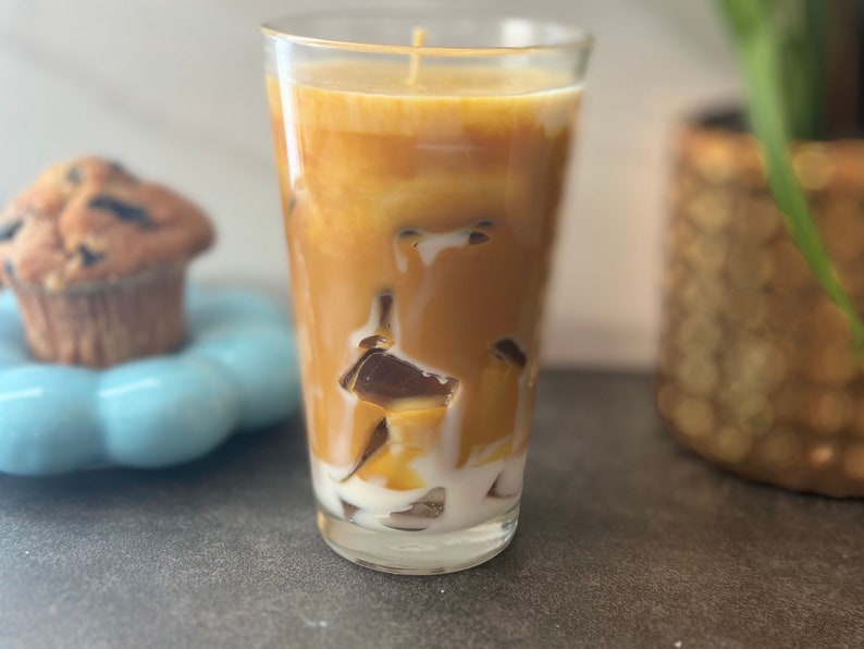 Iced Vanilla Latte Candle image 2