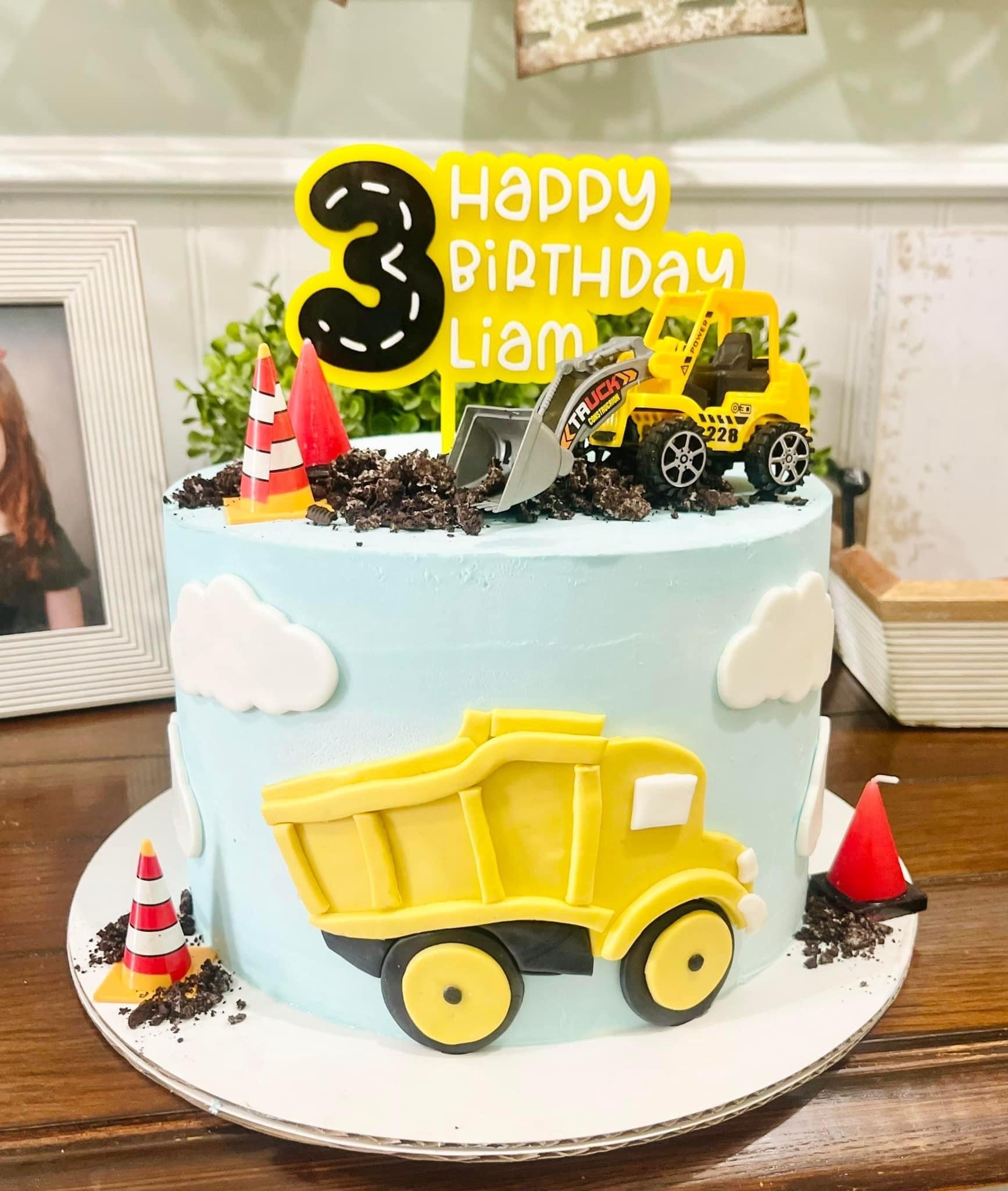 Custom Construction Truck Cake Topper: Personalized Birthday Party Decor