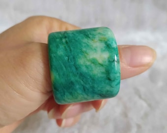 Natural jade carved thumb rings (US 13 1/2), Lucky Ring, Meditation Ring, You can also use it as a pendant.  F692