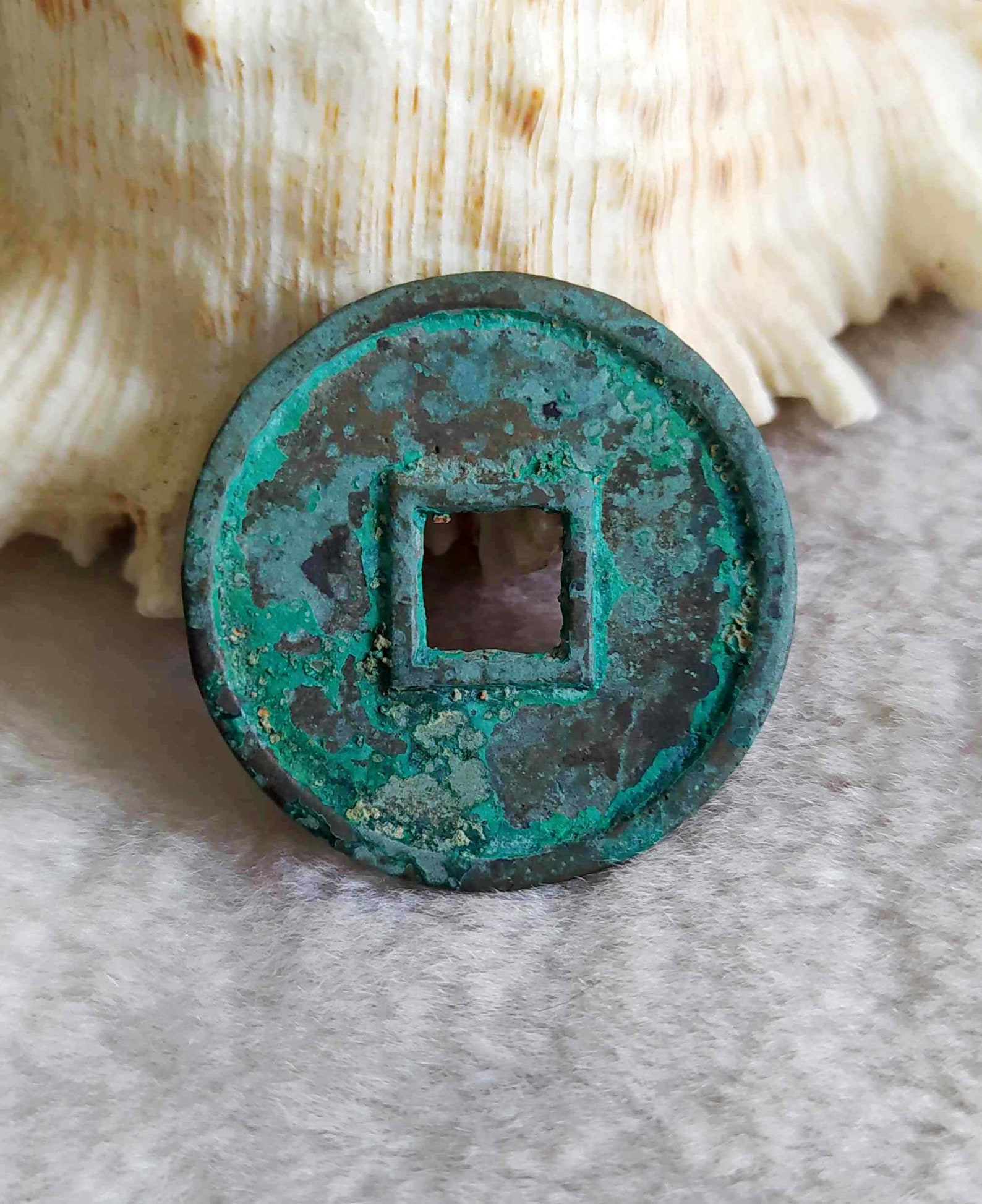 chinese coins with square hole chinese coins with square hole