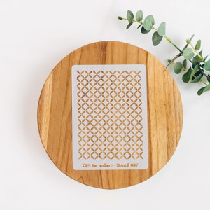 Crossing circles polymer clay stencil, reusable texture stencil, paint stencil, polymer clay tools, clay supplies, plastic stencil