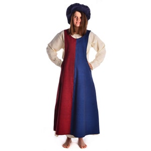 Medieval Surkot Mi-Parti Overdress Two-Tone Irekel Made of Cotton Medieval dress HEMAD Rot-Blau
