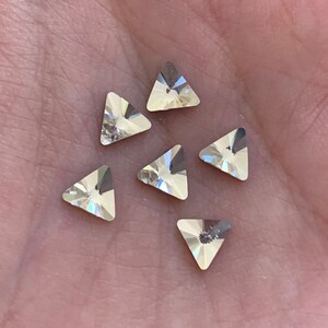 Swarovski 2716 (5mm)- Rivoli Triangle Flatback Crystal - Crystal - Nail Art