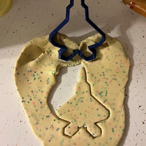 Jet cookie cutter