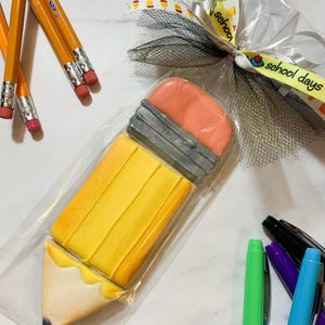 Pencil Cookie Cutter Set (3 PCs)