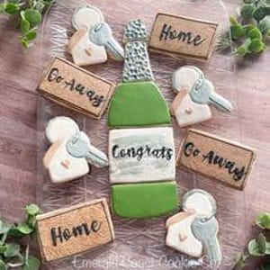 Champagne or Wine Bottle Cookie Cutter Set