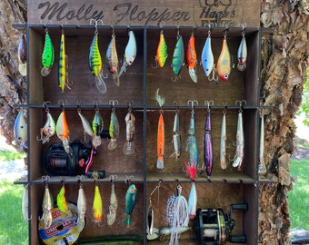 Customized Fishing Lure Hanger Rack -   Fishing lures display, Vintage  fishing decor, Fishing decor