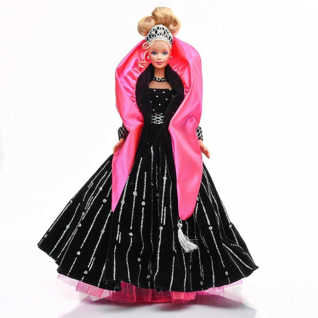 Doll-special Mattel Holiday Barbie Edition HAPPY HOLIDAYS - Etsy