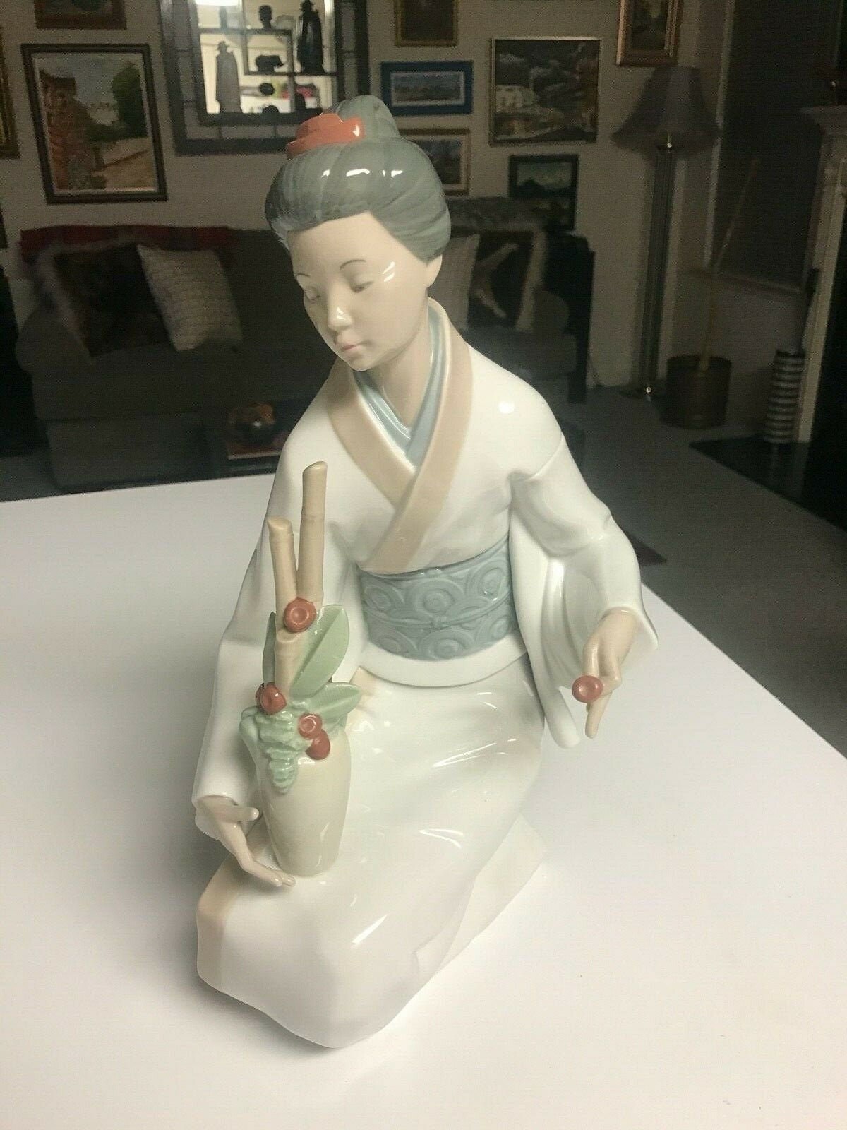 FIGURINE the Decorator NAO Figurine by Lladro Etsy