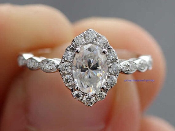 2.00Ct Oval Cut Moissanite Classic Engagement Ring Solid In 14K Yellow Gold Ring