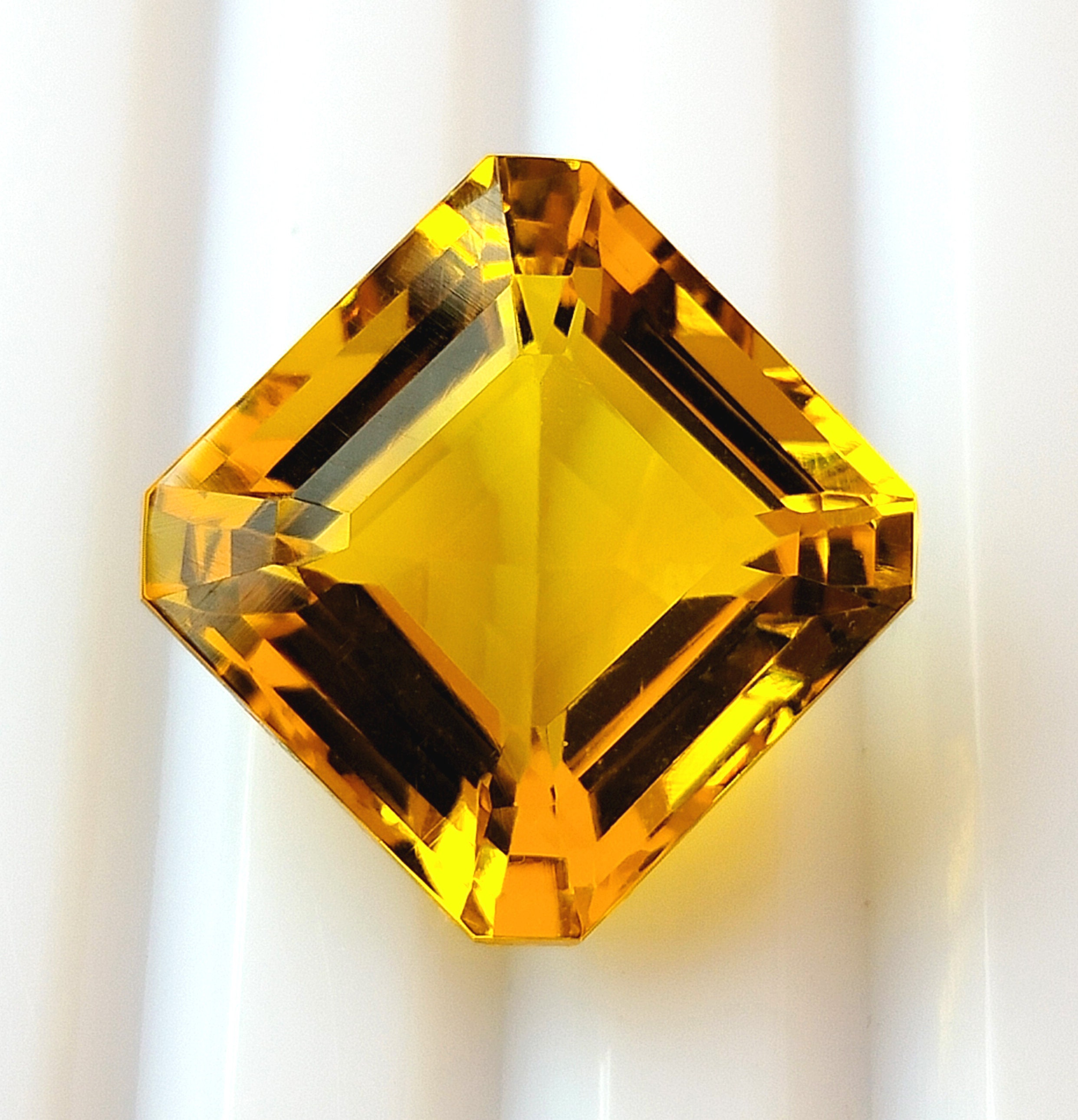 Standard　極　Yellow　jem 20220329_141942.jpg