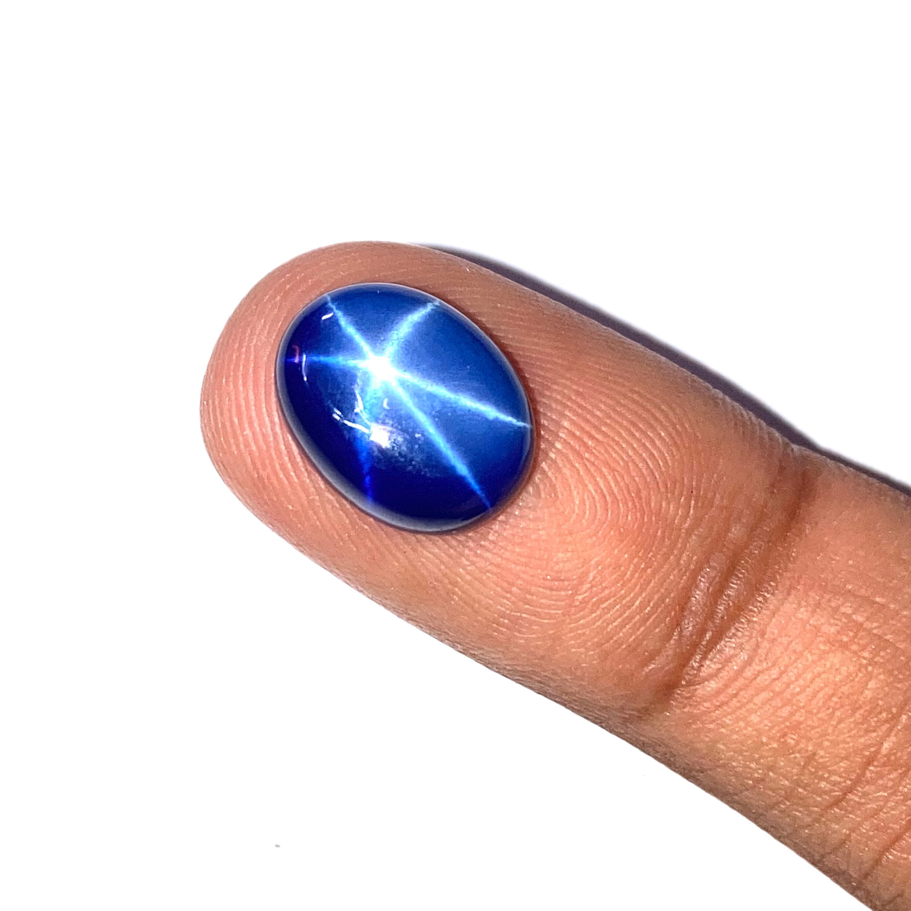 Saphir bleu naturel de 7 x 6 mm, pierres précieuses en vrac, taille ovale et poire - France
