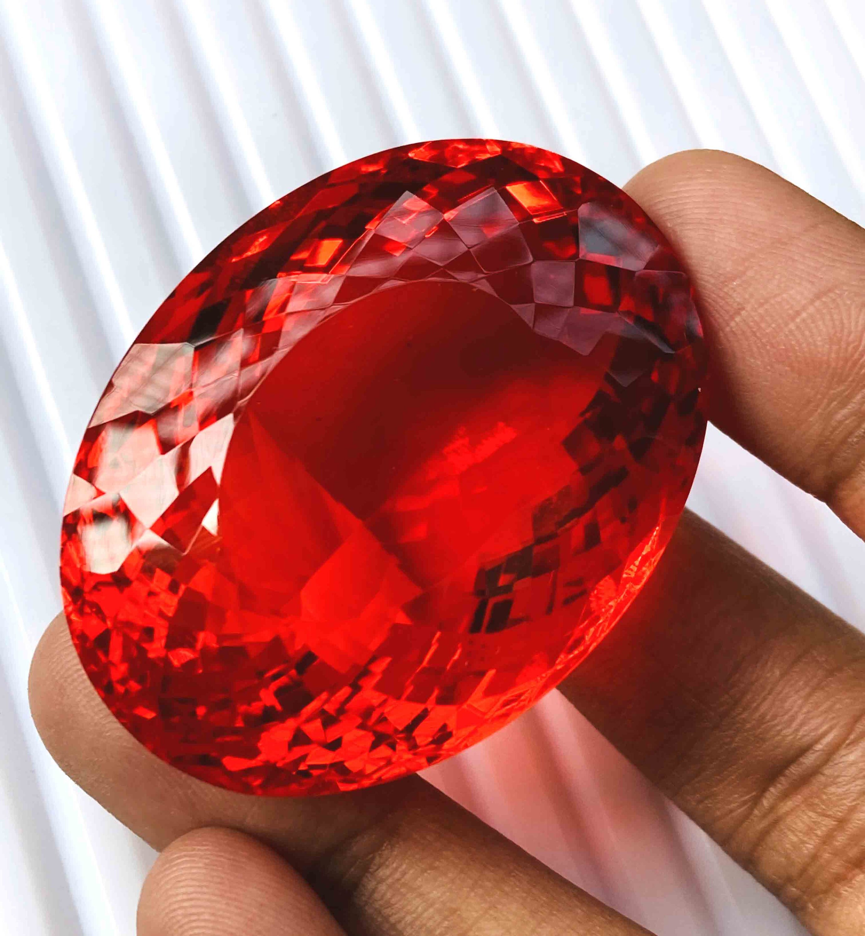 Beautiful Red Sapphire Gemstone High Top Pendant Size Excellent
