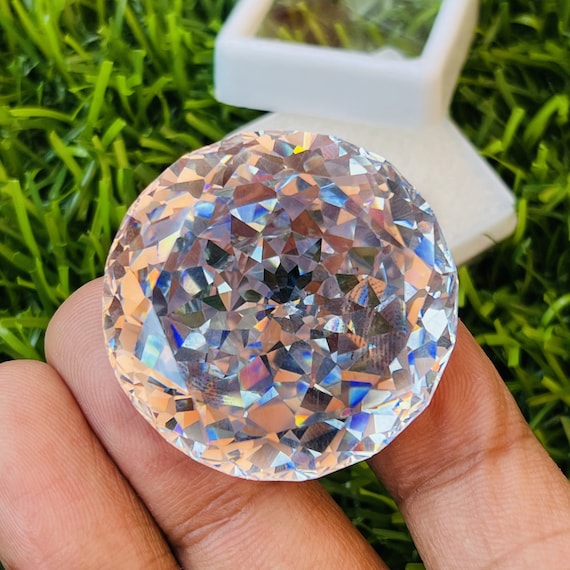 Aaa white sapphire outlet