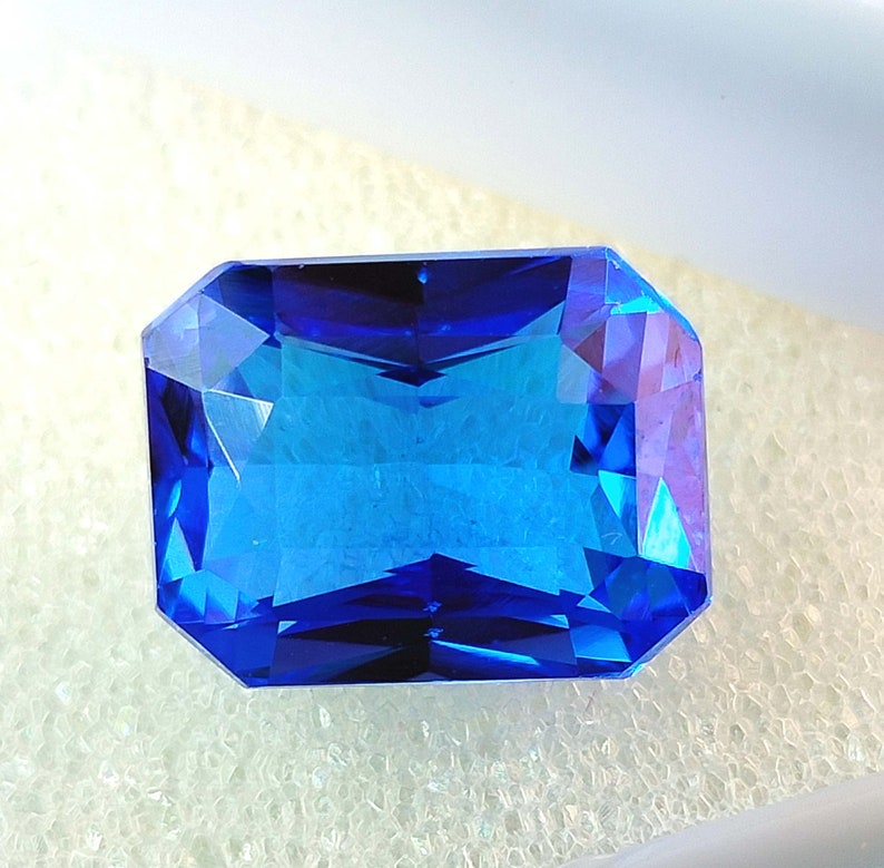 Blue Sapphire Loose Gemstone 9.70Cts Size 12x9x7 MM Cushion Shape Amazing cut Use For Jewellery Making Suppliers