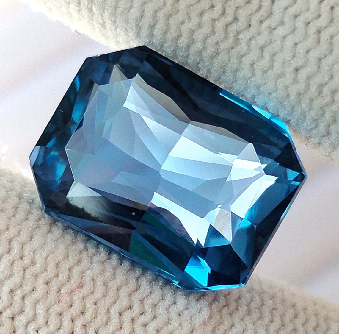Blue Sky Sapphire Color Loose Gemstone 10.55 Cts Size 13x13x6 Etsy