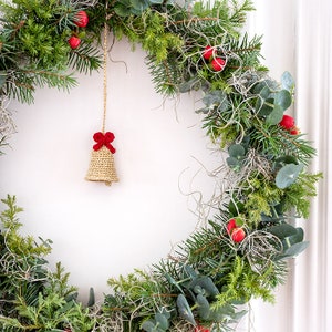 Christmas bell - Crochet pattern