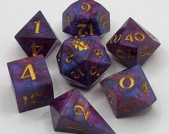 Wineberry Enchantment - Handmade 7-Piece Sharp Edge Resin Dice Set