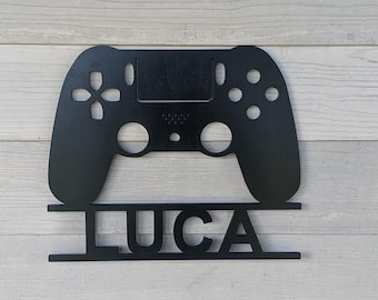 Letrero personalizado para mando de videojuegos: Decoración para gamers en madera de abedul báltico.