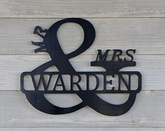 Personalized Mr and Mrs Sign Custom Last Name Sign Engagement Gift Wooden Mr and Mrs Wall Sign Ampersand Reception Sign 5th Anniversary Gift