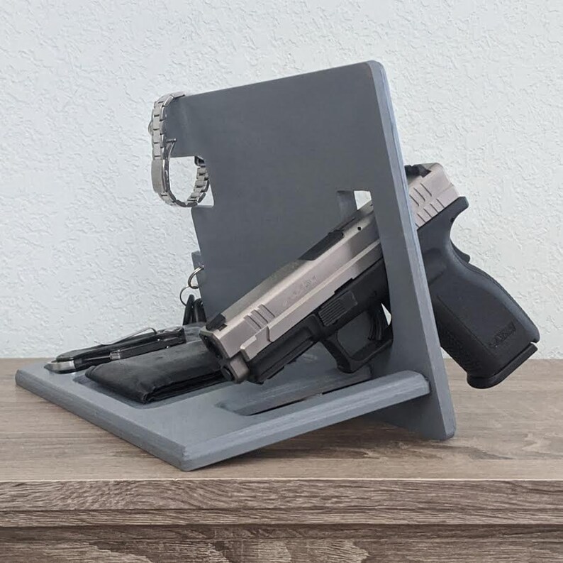 Custom Wood Valet Tray Cell Phone Stand Bedside Caddy Gun Holder Personalized Groomsman Gift Set College Student Gift Best Man Gift Gun Gift Bild 2