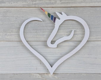 Wooden Unicorn Heart Sign, Wooden Unicorn Décor, Unicorn Heart Wood Sign, Unicorn Love Sign, Gift for Unicorn Lover, Unicorn Bedroom Decor