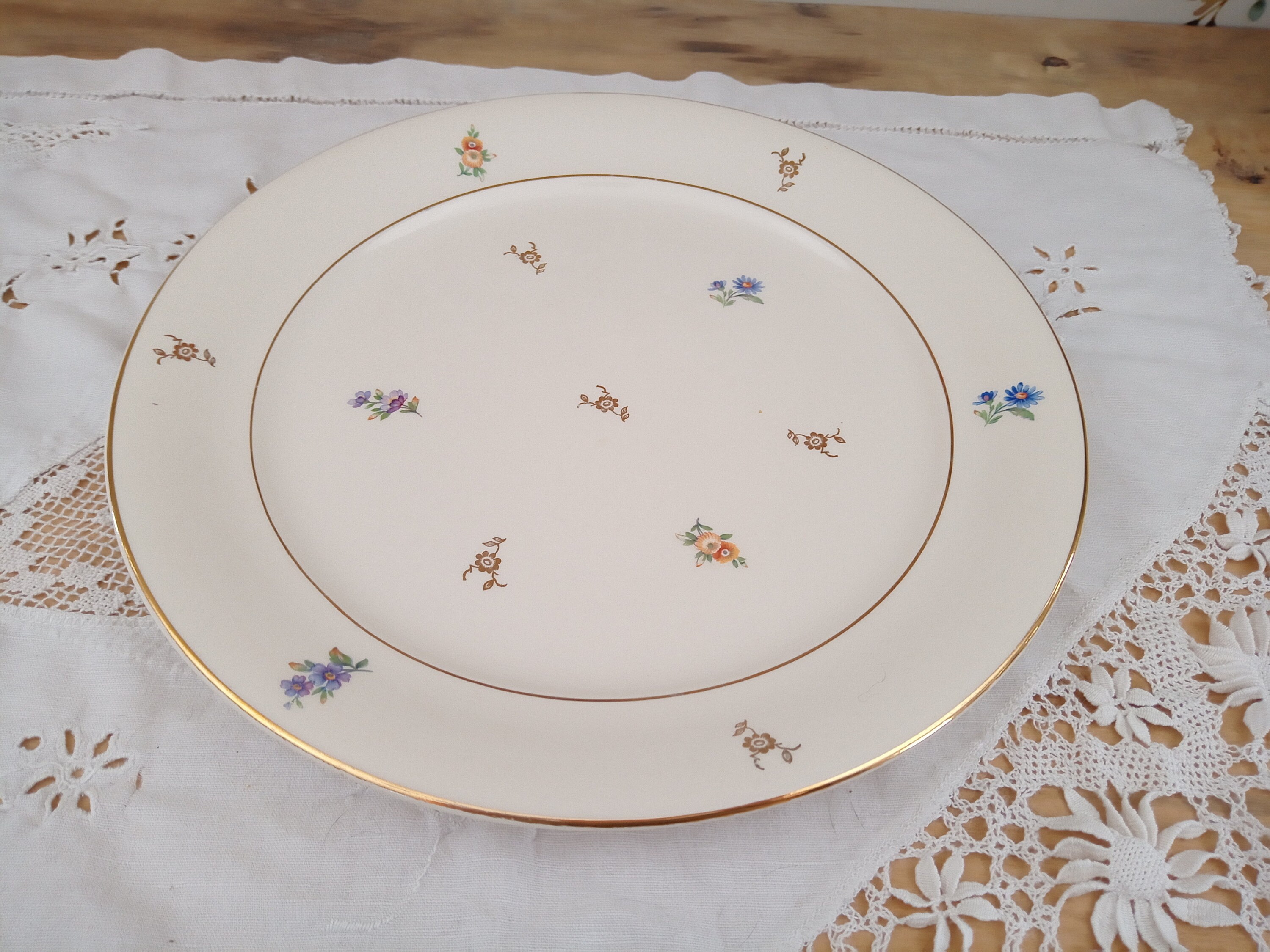 Plat Rond Villeroy et Boch Modèle Alain