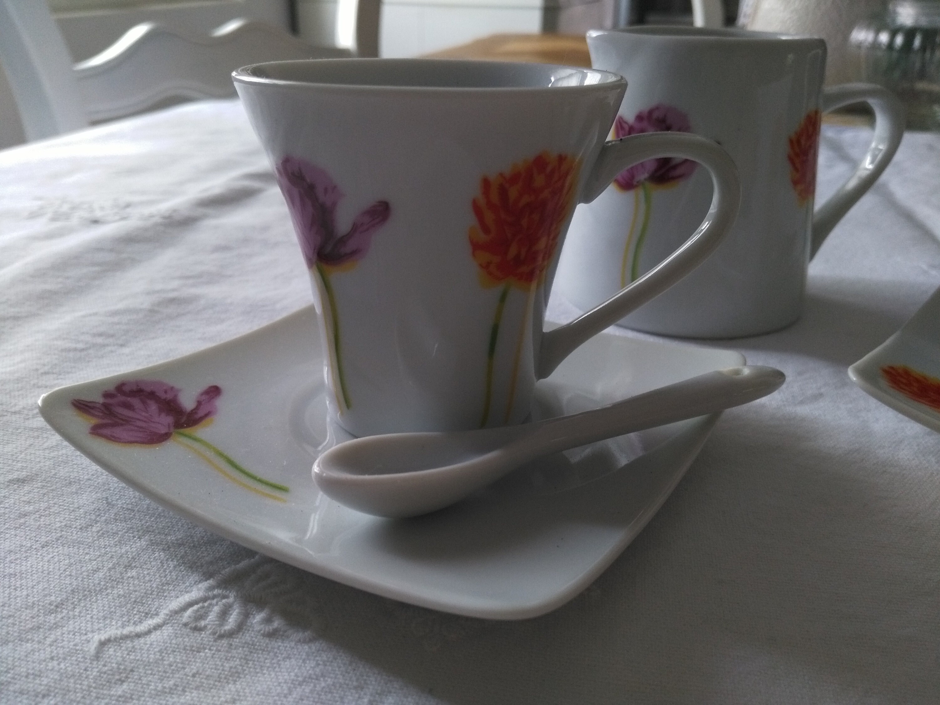 Service à Café et Son Pot Lait, Tête Tête