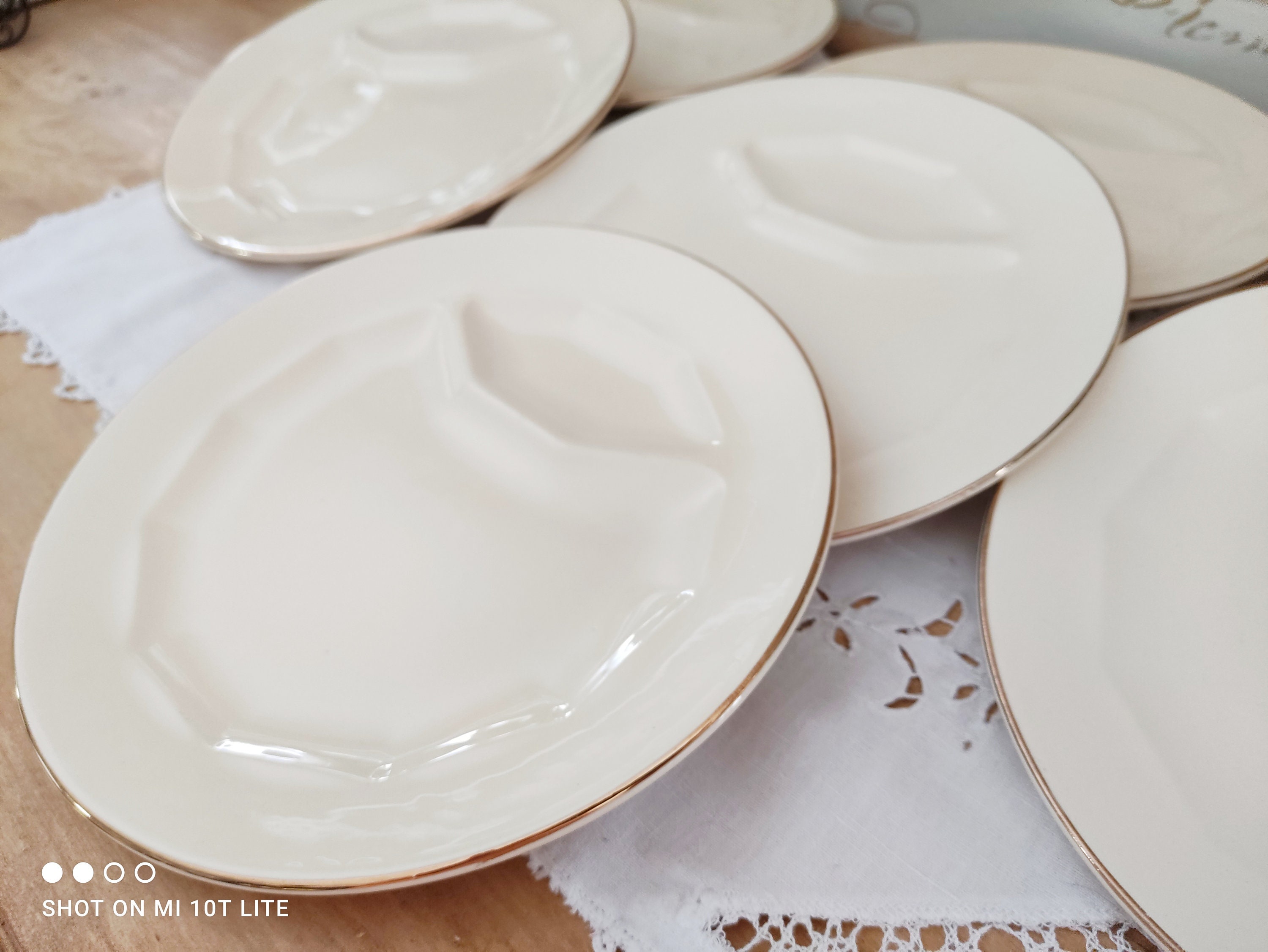 Lot de 7 Assiettes à Fondue en Faïence Sarreguemines Beige Liseré Doré